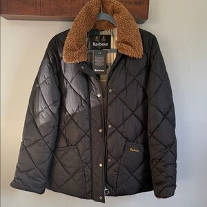 Barbour Quilted Jacket with Removable Tan Sherpa Collar / US 10 / new with tags